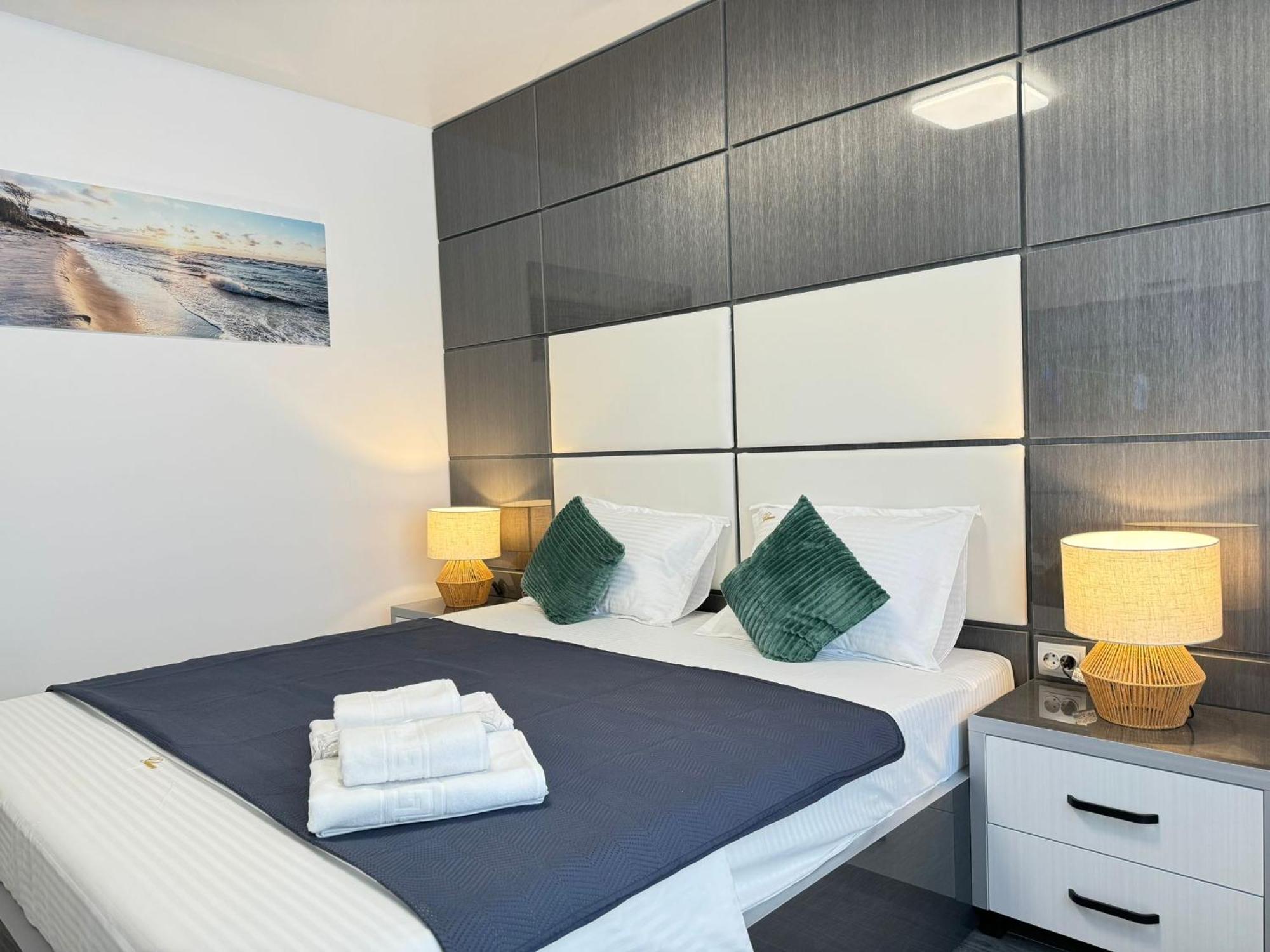 Luxury Glam Apartments Central Adress Bucuresti With Parking Eksteriør billede