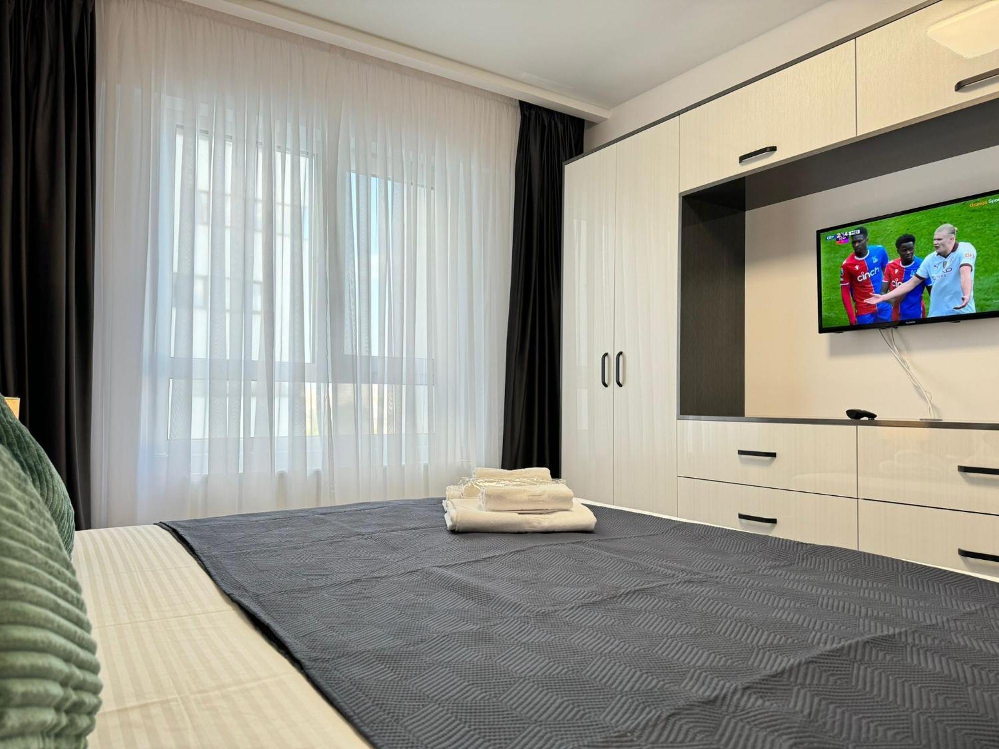 Luxury Glam Apartments Central Adress Bucuresti With Parking Eksteriør billede